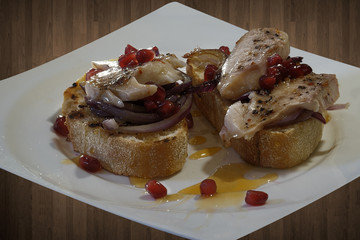 Olive oil. Nature motif. Lemon. Lemon. Pepper. Paprika. Sofa. Finger food .