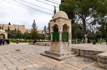 Fototapeta na wymiar The Sebil Ala ad Din el Basir on the Temple Mount in the Old City in Jerusalem, Israel