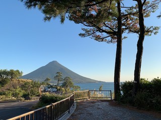 Obraz premium 鹿児島の開聞岳の見える風景