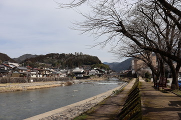 Fototapeta na wymiar 日本の古い町並み