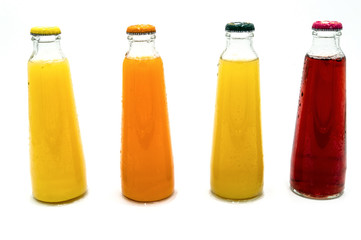 Bouteilles de jus de fruits et légumes