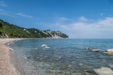 Obraz premium The beautiful beach of Mezzavalle in Ancona