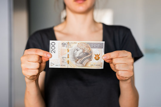 tarcza antykryzysowa- Młody Przedsiębiorca - dofinansowanie od Państwa- Kryzys w czasie epidemii koronawirusa