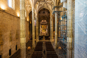 Fototapeta na wymiar Main Chapel of the Mosteiro dos Jeronimos