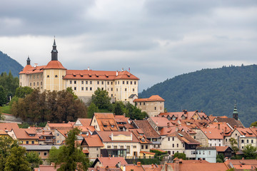 Obraz premium Skofja Loka castle and town in Slovenia