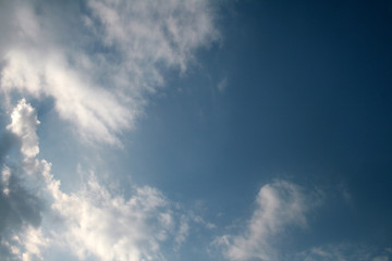 clouds in the blue sky during the daytime