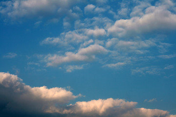 clouds in the blue sky during the daytime