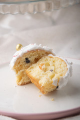 delicious sectional vanilla cupcakes