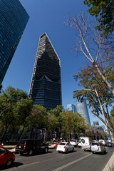 Dzielnica biznesowa miasta Meksyk © Miroslaw