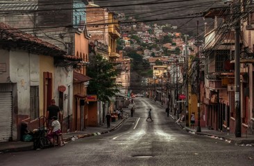 Fototapeta na wymiar Tegucigalpa en Cuarentena