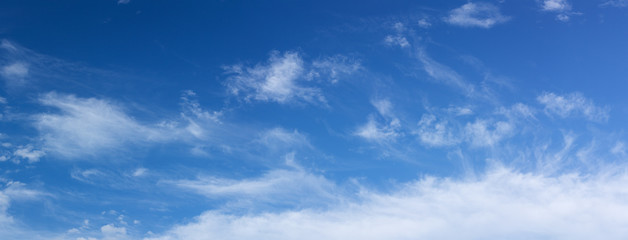 sky with cirrus cloud