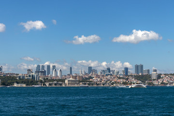 Fototapeta premium Panoramic view from Bosporus to city of Istanbul
