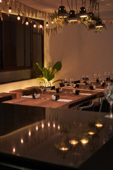 Pop up dinner clandestine with strangers 