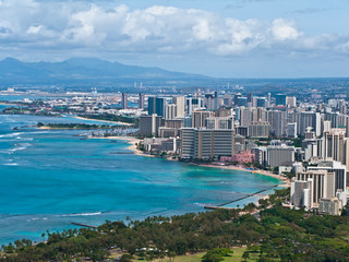 Fototapeta premium View of Downtown Honolulu from Diamond Head Crater