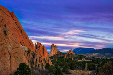 Naklejka premium Garden of the Gods sunset