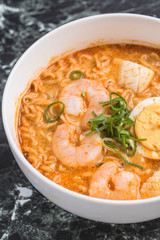 トムヤンクンヌードル