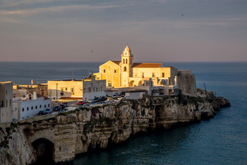 Naklejka premium Sunset in Vieste