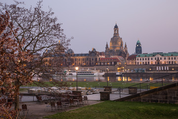 Fototapeta premium Blick auf Altstadt von der Neustadtseite 