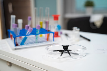laboratory table