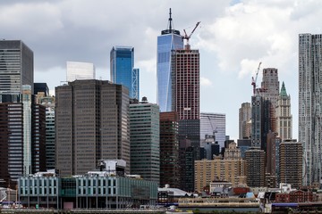 Naklejka premium Beautiful view of New York city skyline at daytime, USA