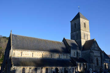 Fototapeta premium Église Notre Dame à Etretat, nef de l'église, Normandie, France