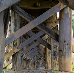 Frames under the bridge