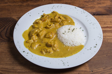 Chicken dansak curry