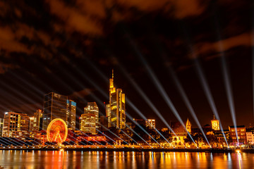 Fototapeta na wymiar Lichtspektakel in Frankfurt am Main