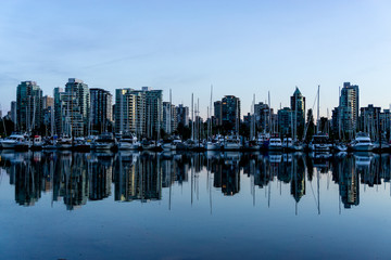 Fototapeta na wymiar Vancouver beautiful city view from Stanley Park
