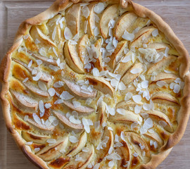 Frische selbstgemachter Apfelkuchen - Apfeltorte