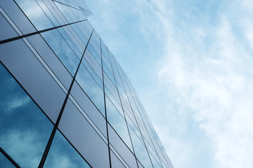 Fototapeta na wymiar exterior of glass residential building