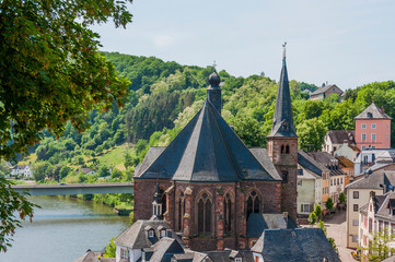 Saarburg, Saar, Fluss, Stadt, Altstadt, Laurentiuskirche, Leukmündung, Leuckbach, Brücke,...