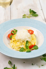 italian pasta with cream sauce