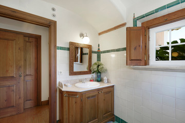 Home interior, vintage style bathroom.