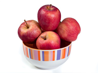 pommes Gala présenté dans coupe 