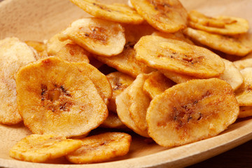 バナナチップス