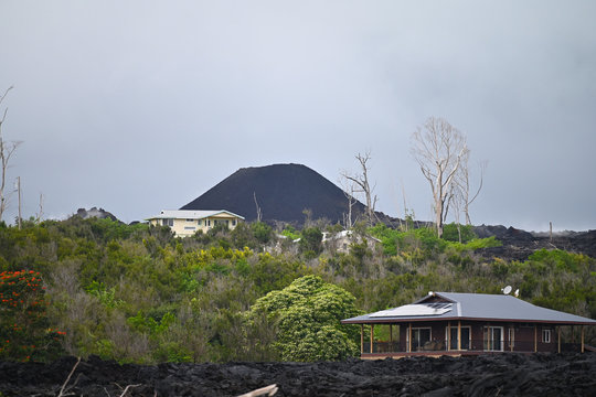 volcanic fissure, volcanic flow, volcanic hawaii, Hawaii volcano fissure, Puna volcano 