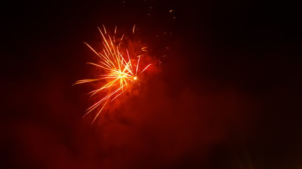 Feuerwerk / Feuerwerksbilder bei Nacht