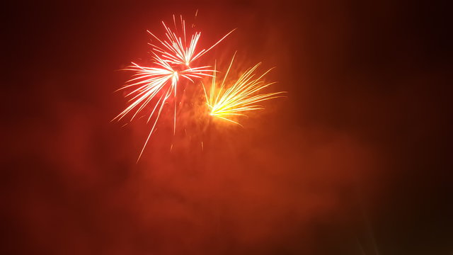Feuerwerk / Feuerwerksbilder bei Nacht
