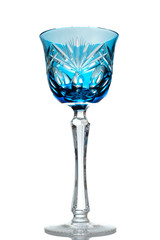 Kristallweinglas aquamarine farbe weiß isolert