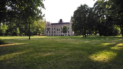 Schloss mit Park
