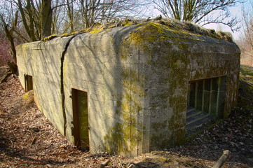 Chorzow Slask Polska.  Bunkier wojenny z czas&oacute;w II wojny światowej.