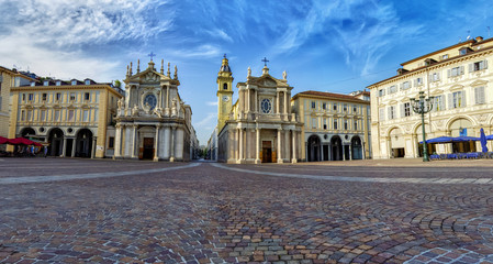Fototapeta na wymiar San Carlo square in Turin