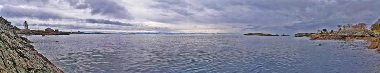 Obraz premium West Coast Waterfront Panarama