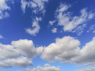 Obraz premium Simple blue cloudy sky, Nature background, day time.