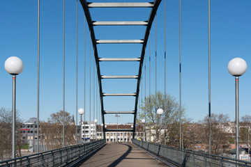 Stuttgart, Deutschland, Fußgängerbrücke 