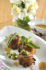 Guinea fowl stuffed with small, broad beans and Marsala wine