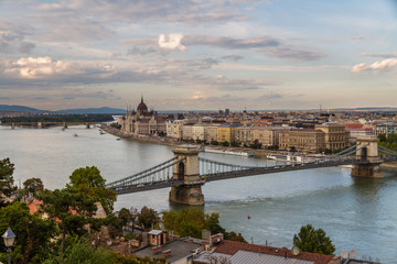 Fototapeta na wymiar Budapest Danube evening view with cloud.
