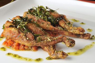 Go Where Gastronomia..Ici Bistrot..Chef : Benny Novak..Jambarettes de Rã a Provençal