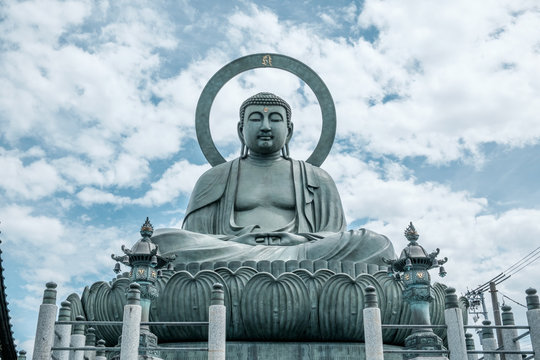 大仏様 Images – Browse 228 Stock Photos, Vectors, and Video